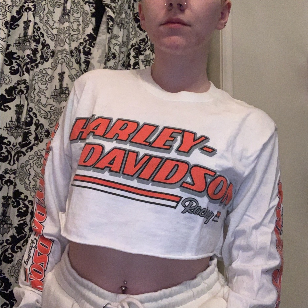 HD crop top